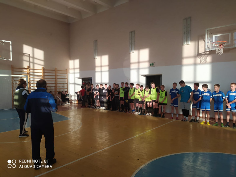 Районный турнир по мини-футболу на Кубок ветеранов футбола.